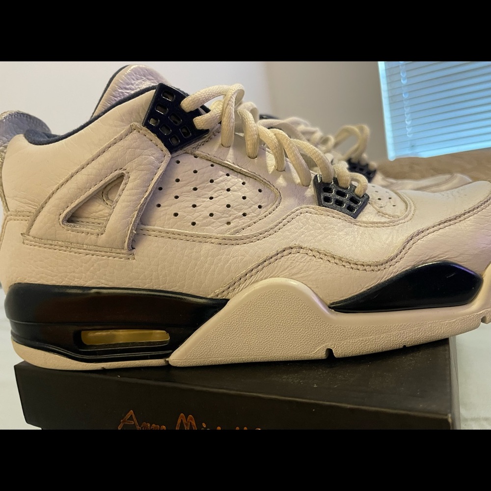 Jordan Retro 4